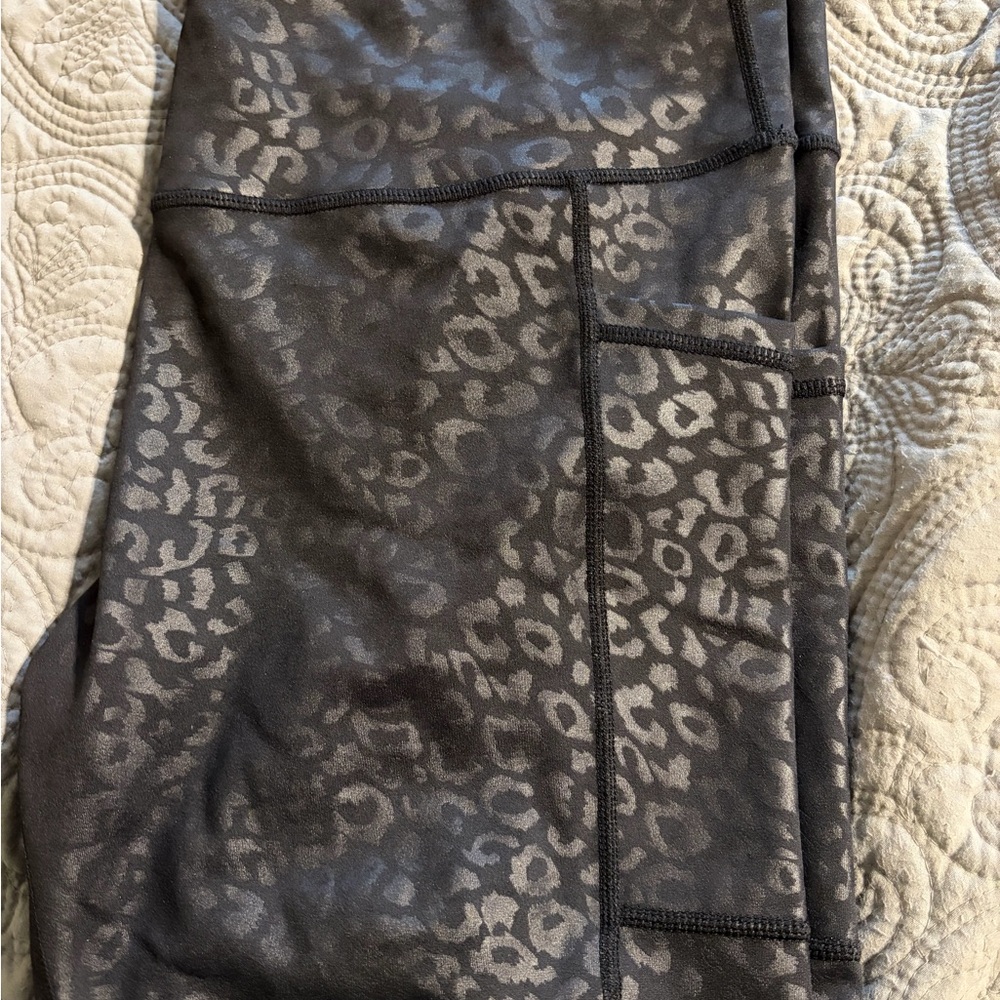 Constantly Varied Gear Leopard Print Leggings- large